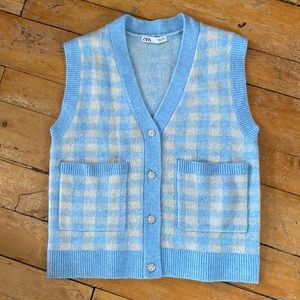 Oversized baby blue checkered vest